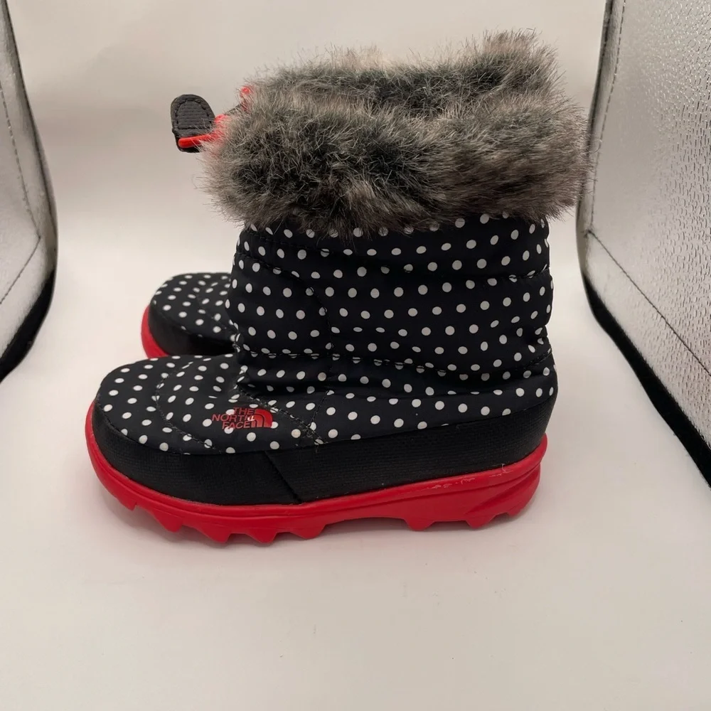 The North Face Nuptse polka dot girls 200 gram boots size 8